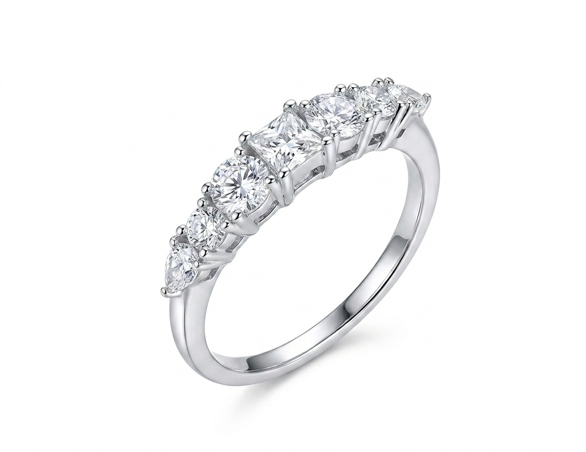 Anillo Media Eternidad Mix · Moissanita